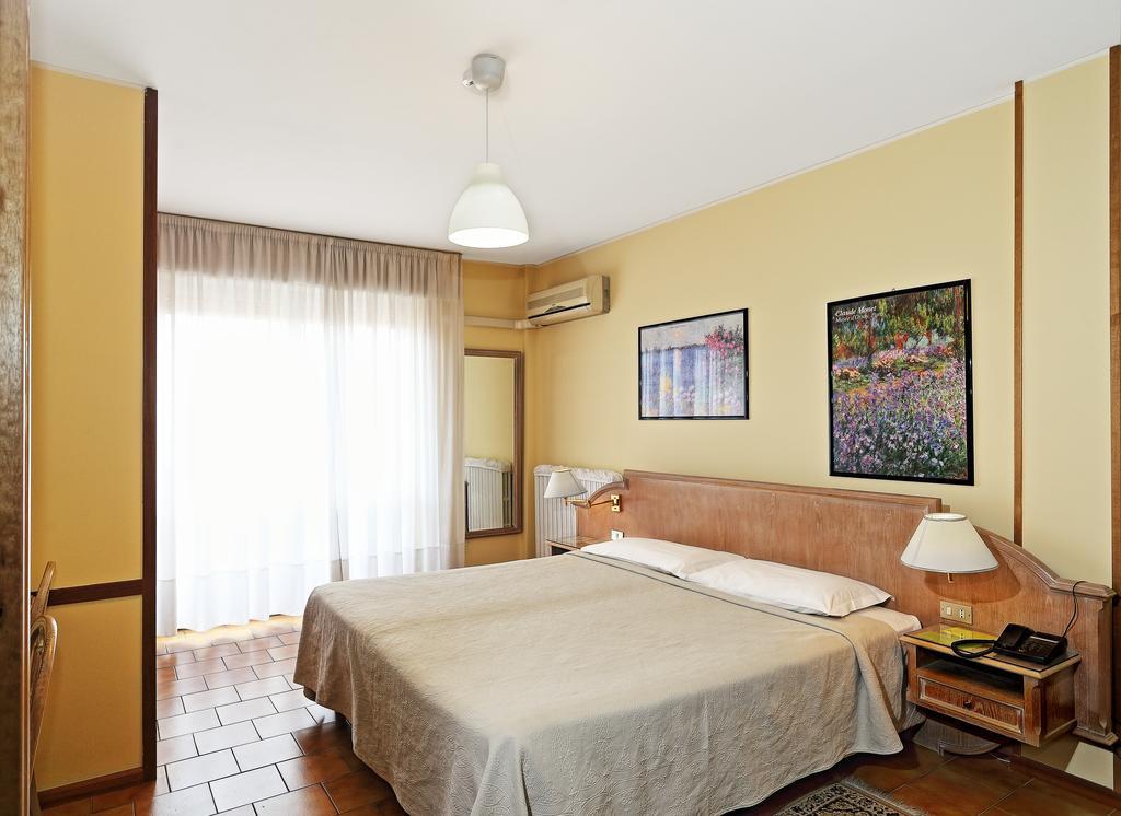 Hotel Residence Sogno Novara Exterior photo