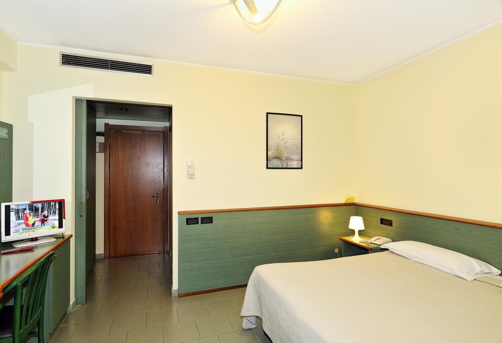 Hotel Residence Sogno Novara Exterior photo